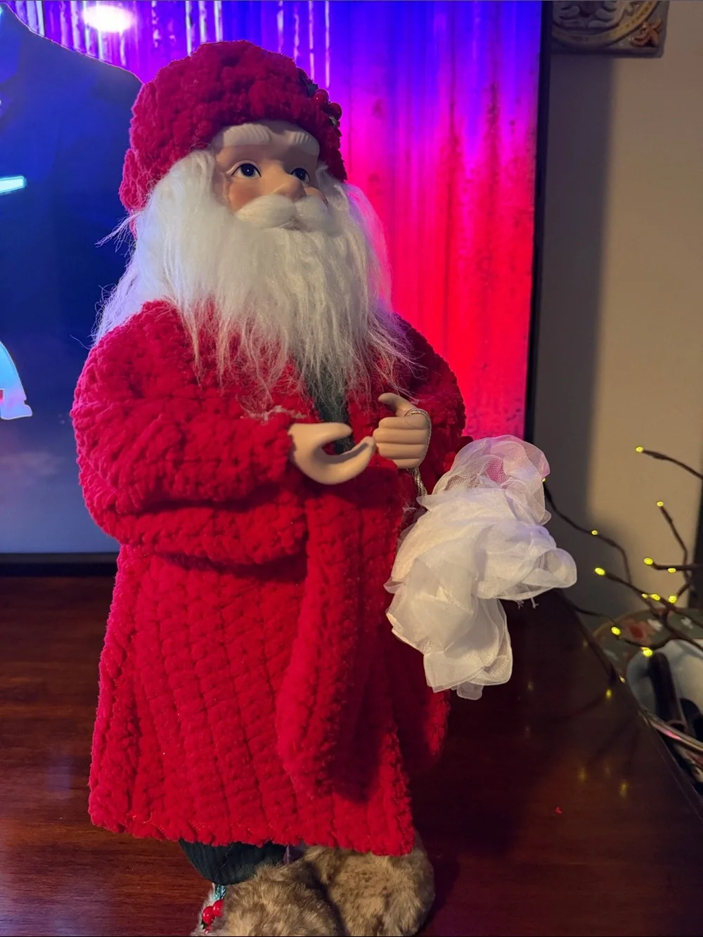 Red bathrobe Santa with furry slippers bath wash cloth cap pajamas new with tag